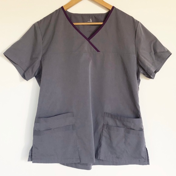 Dagacci Gray Scrub Top L Short Sleeve V Neck Medical Tech Uniform Pockets - Picture 1 of 7
